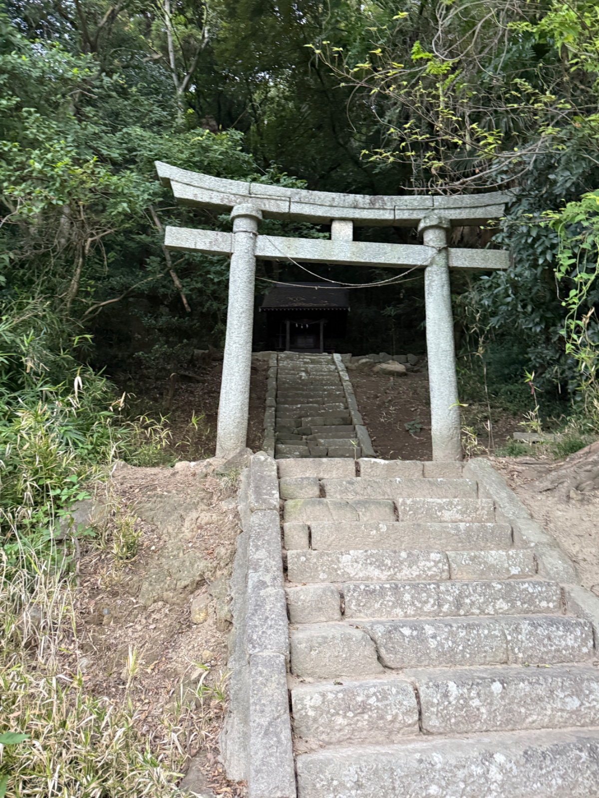 鹿島神社｜山そのものを神と仰ぎ、鹿島の神を迎えた丘
